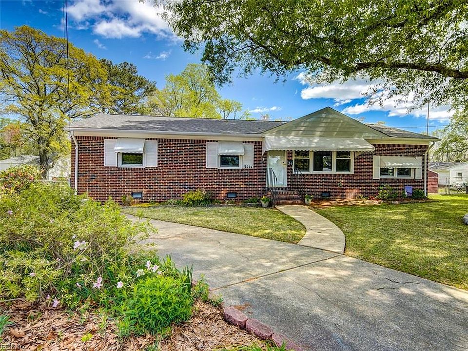 Adorable brick ranch at the end of the cul-de-sac
