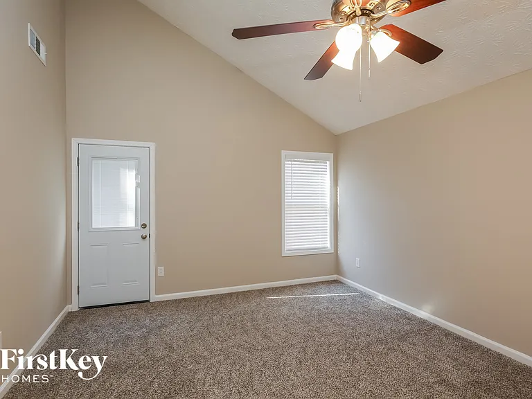 173 Patterson Close Ct — Photo 10