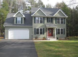 1 Lexington Dr, Easthampton, MA 01027