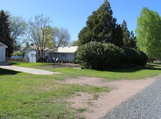 124 4th Ave, Lagrange, WY 82221