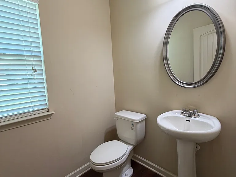 881 Franklin Mill Trce — Photo 11