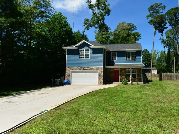 4219 Helen St, Suffolk, VA 23435