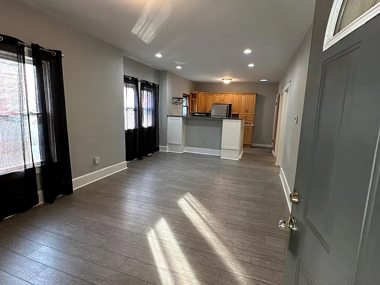 817 Mill St — Photo 8