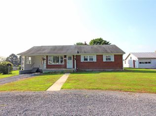 21262 Senedo Rd, Edinburg, VA 22824