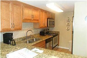 4th image of 8200 Surf Dr #B106