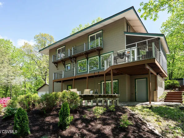 78 Trillium Ln, Danville, PA 17821