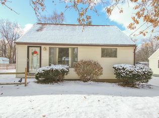 230 Brookwood Rd, Wadsworth, OH 44281
