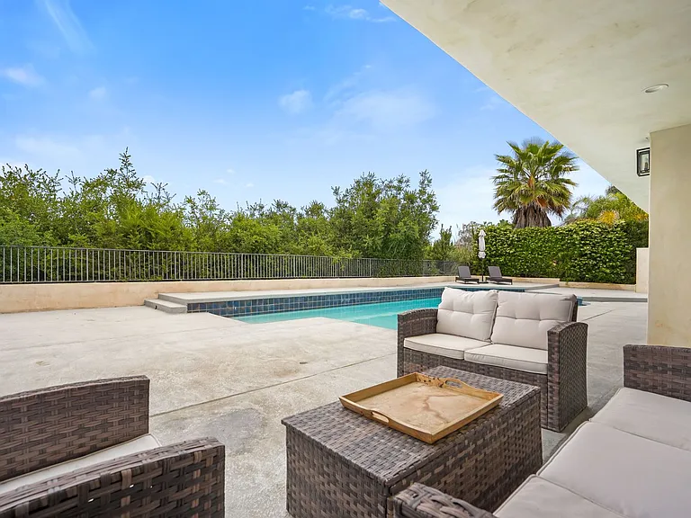 3812 Westfall Dr — Photo 44