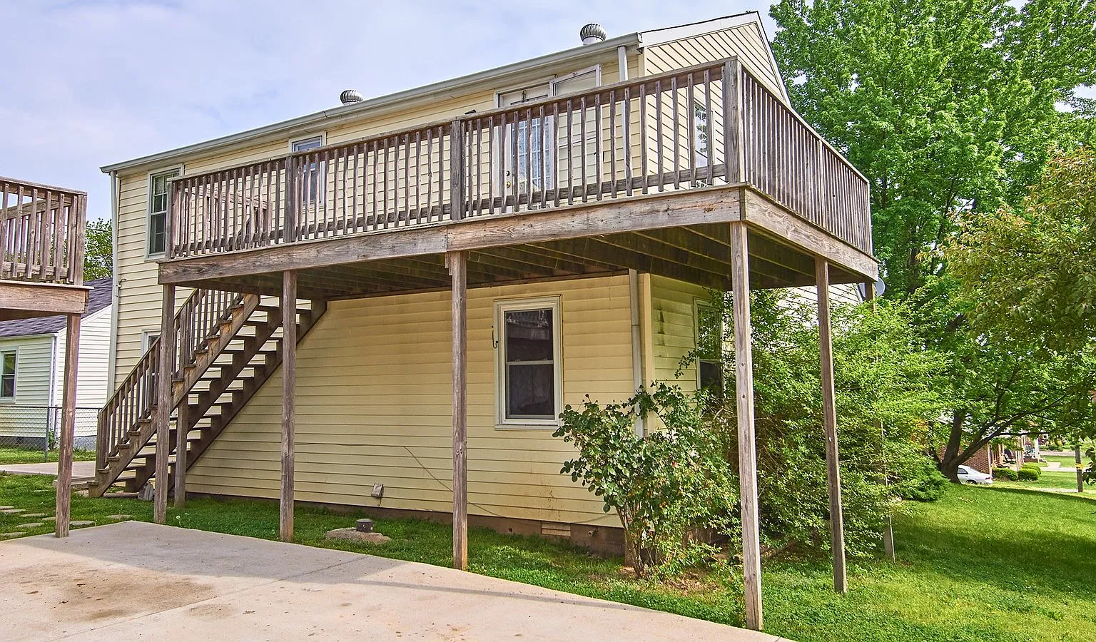 2 bed, 1.5 bath, $1,000 — Photo 2