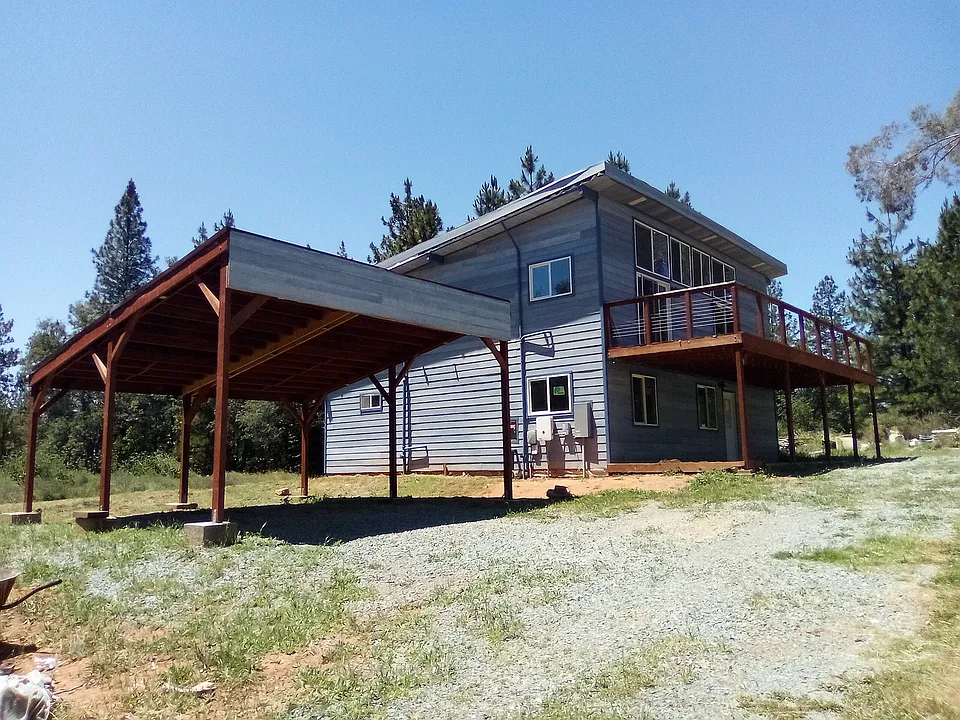 68 Country Ln