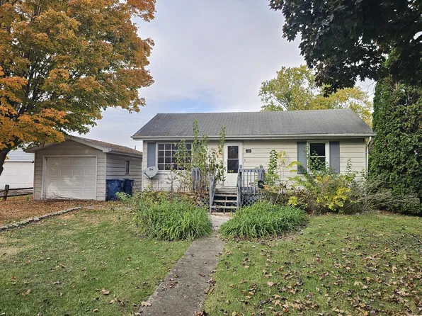 222 Renfrew Ave, Dwight, IL 60420