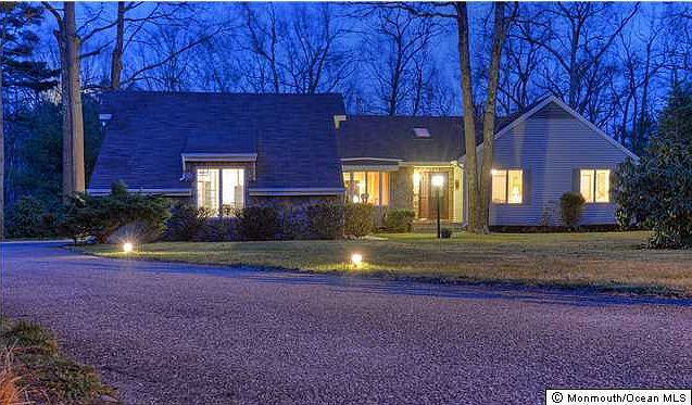 1st image of 184 Edgemere Ct