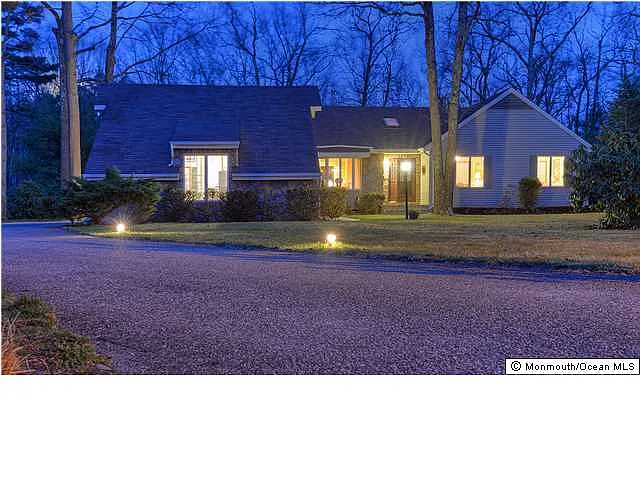 184 Edgemere Ct photo 1
