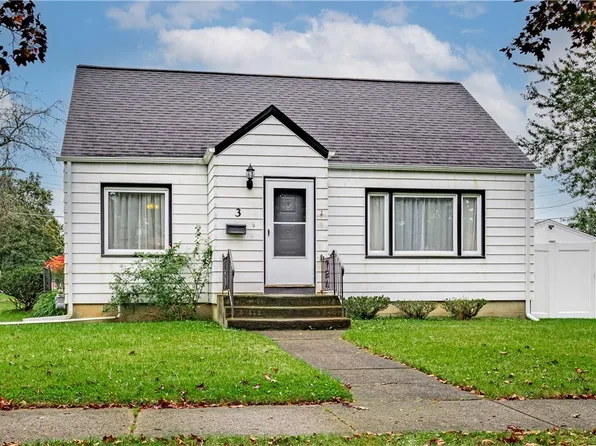 3 Taylor Dr, Tonawanda, NY 14150