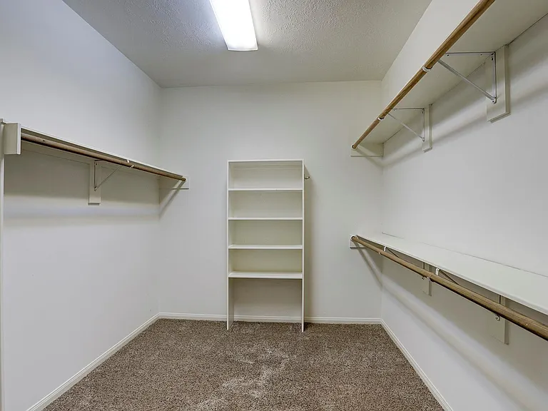 9907 Kemp Forest Dr — Photo 17