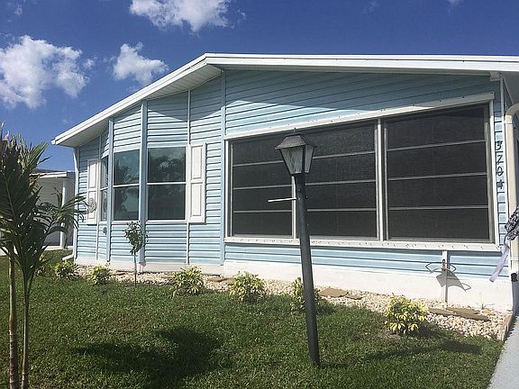 3rd image of 3704 Sleepy Hollow Ln