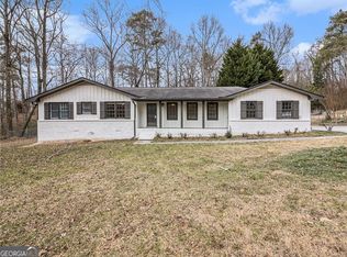 2865 Greenvalley Rd, Snellville, GA 30078