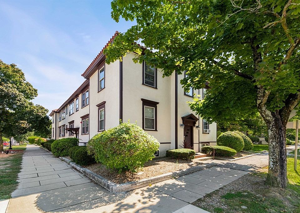98 Main St APT V, Andover, MA 01810 | Zillow