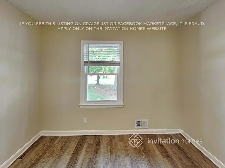 921 Walnut Cir SW — Photo 17