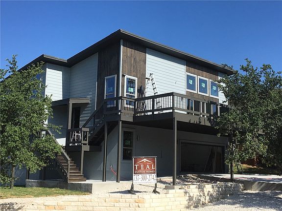 2nd image of 739 Deckhouse Dr