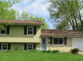 5 Winston Rd, Chatham, IL 62629