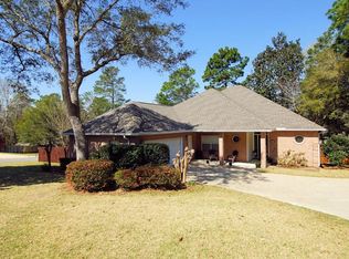 477 Ruckel Dr, Niceville, FL 32578