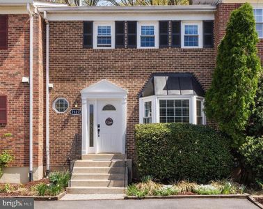 7127 Lake Cove Dr, Alexandria, VA, 22315