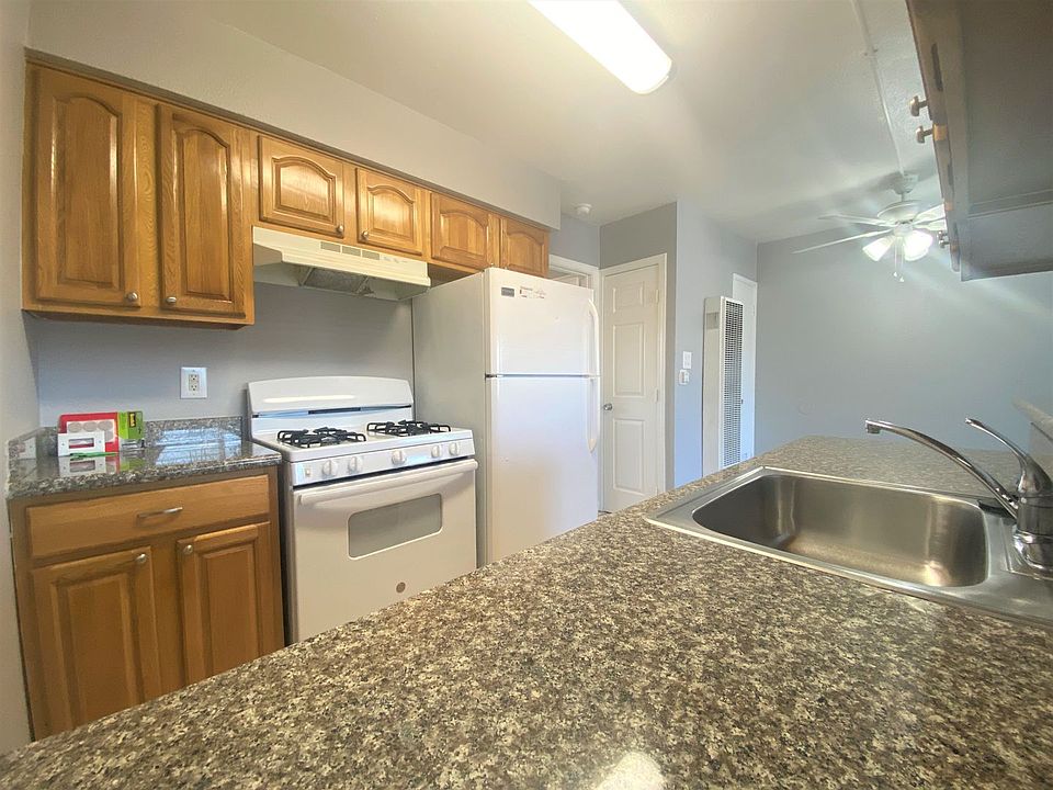 1st image of 1017 H St #H-17