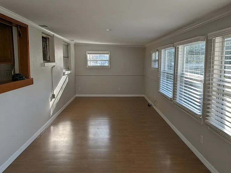 1580 Andover Dr — Photo 20