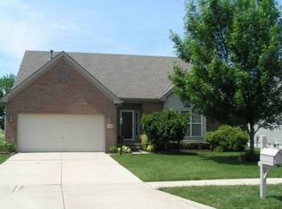 6368 Andrews Dr W, Westerville, OH 43082