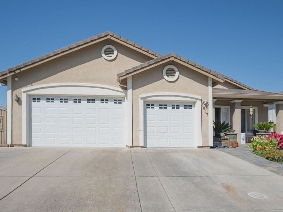 1st image of 8807 Shasta Lily Dr