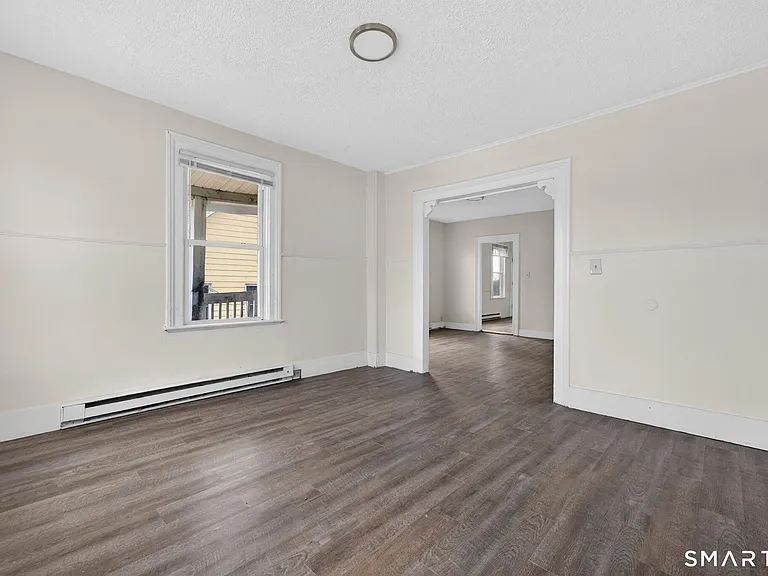 27 Beacon St #3 — Photo 3