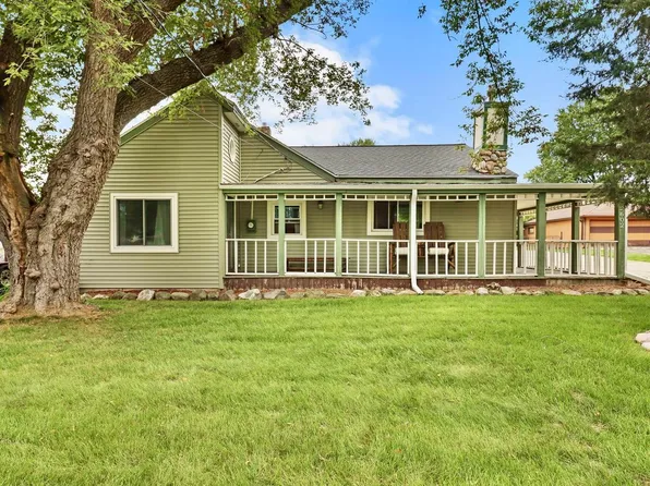 2602 W Mangold AVENUE, Milwaukee, WI 53221