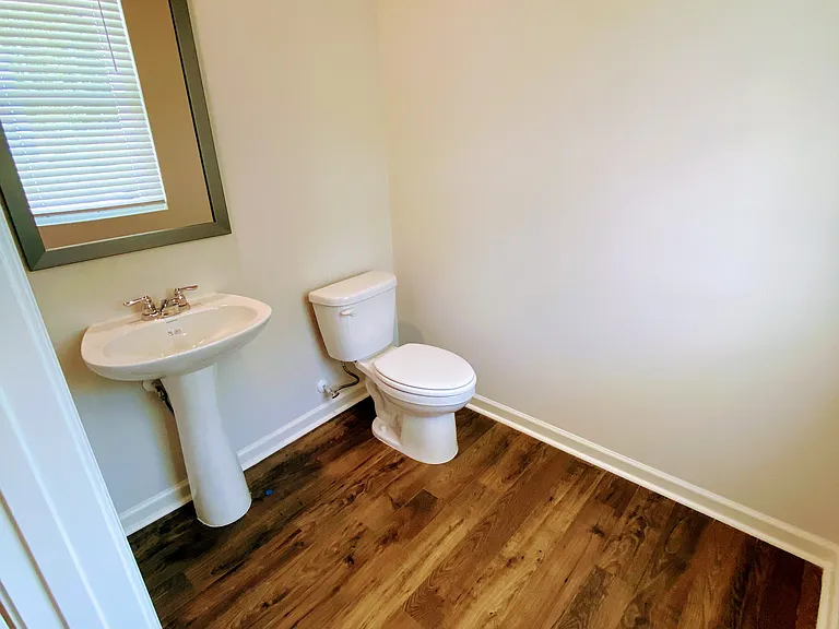 202 Creekview Way — Photo 27