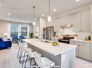 3123 148th St SW #C2, Lynnwood, WA 98087