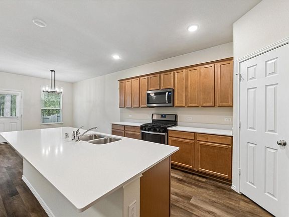 2nd image of 4050 Timber Sapp Dr