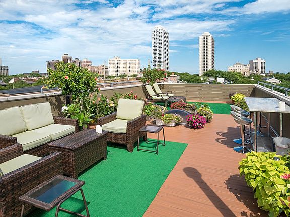 5th image of 1938 N Cleveland Ave #3