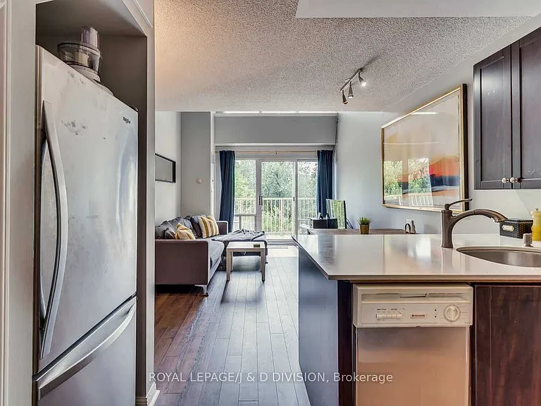 139 Merton St #438 — Photo 9