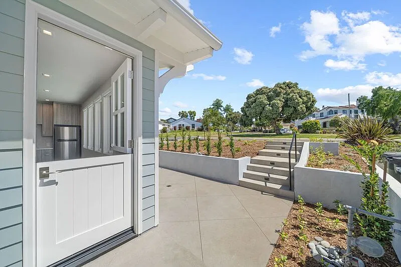 1 bed, 1.0 bath, 600 sqft, $3,600 — Photo 2