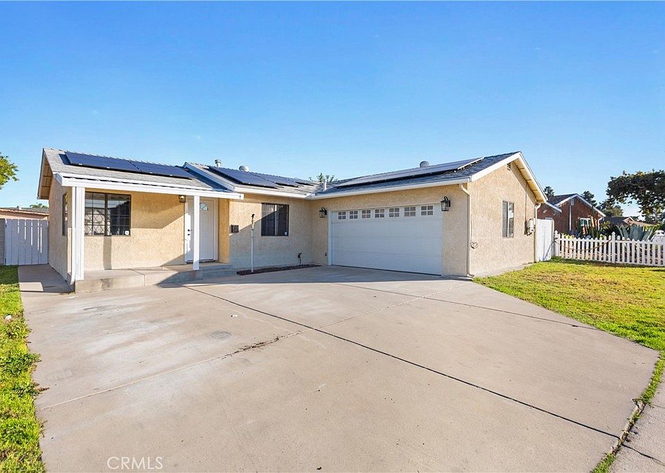 1st image of 279 Satinwood Way