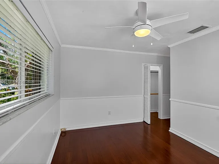6767 SW 154th St — Photo 23