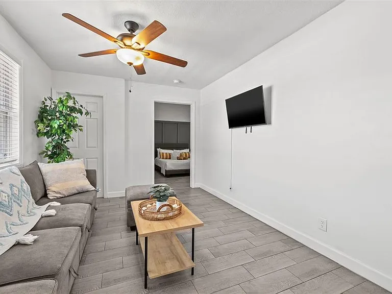 1830 30th Ln SW — Photo 14