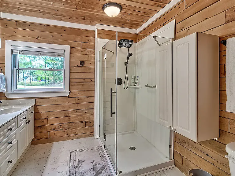 1303 Misty Ln — Photo 17