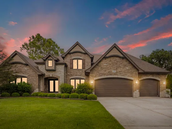 7319 S Park Ave, Burr Ridge, IL 60527