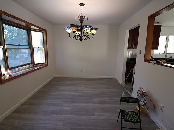 4th image of 71 Forest St #2