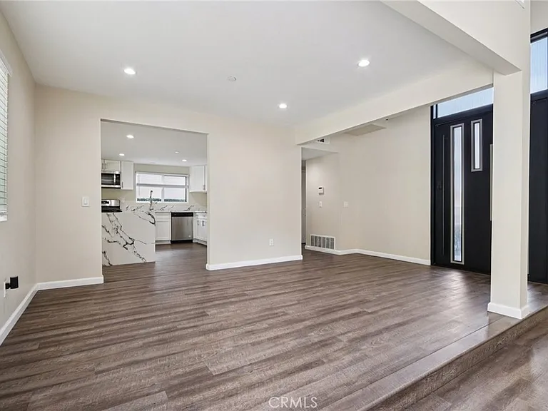17465 Tuscan Dr — Photo 6