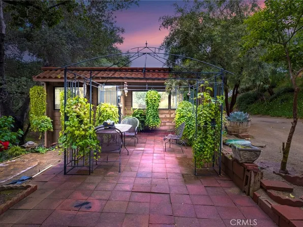 42185 Oak Canyon Rd, Hemet, CA 92544