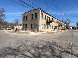 1416 Indiana Ave #104, Saint Charles, IL 60174