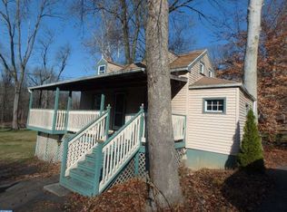 104 Woodcrest Ave, Aston, PA 19014