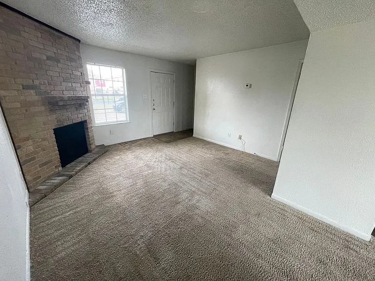 1006 Eastside Dr — Photo 20